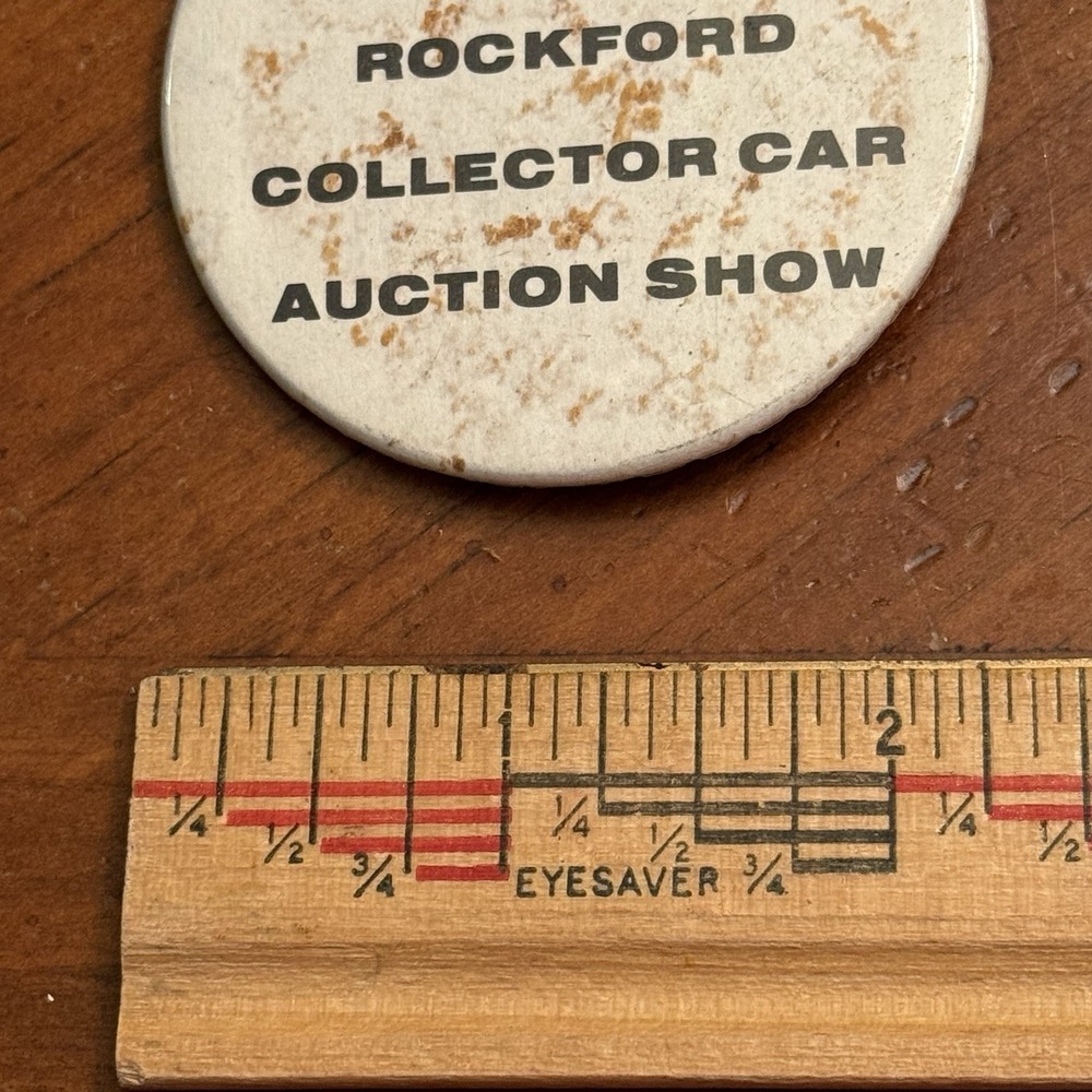 April In Rockford Collector Car Auction Show VTG Pinback Button Pin Round Circle - Picture 2 of 3